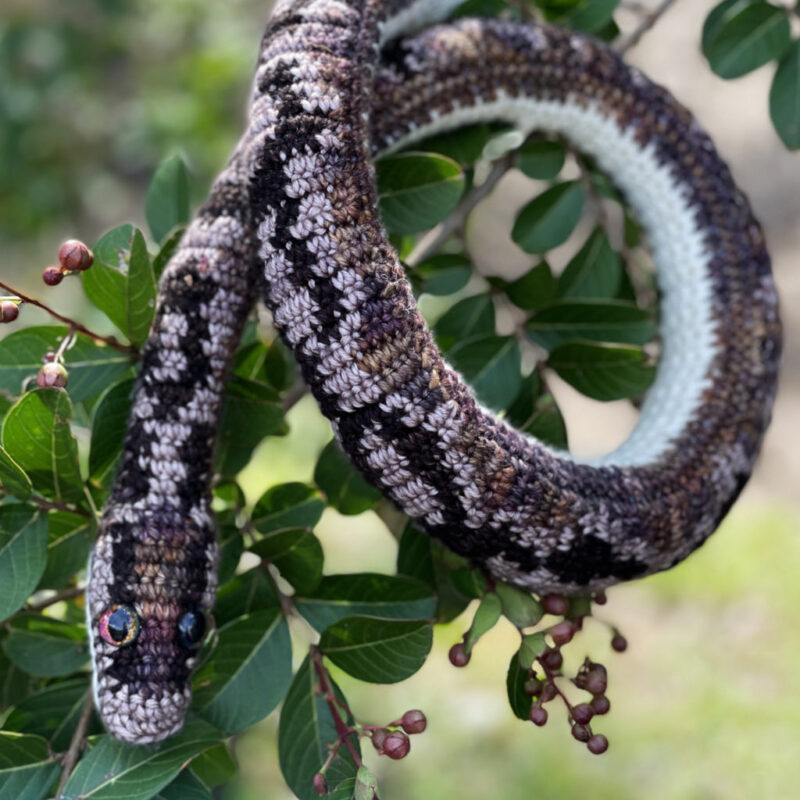 Betty the Ball Python Amigurumi crochet pattern - Image 2