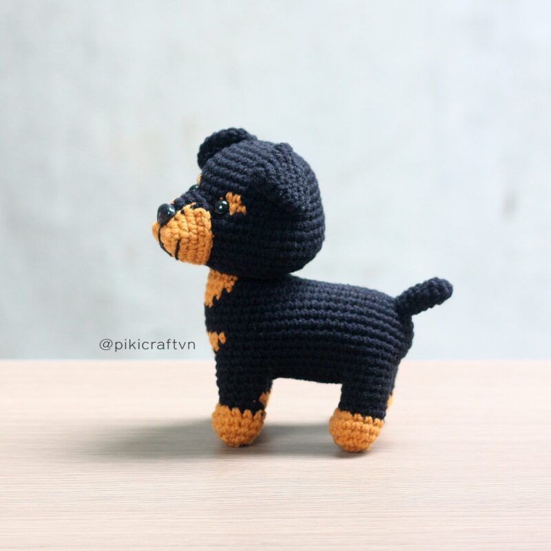 Rocky Rottweiler Crochet Pattern Amigurimi - Image 2